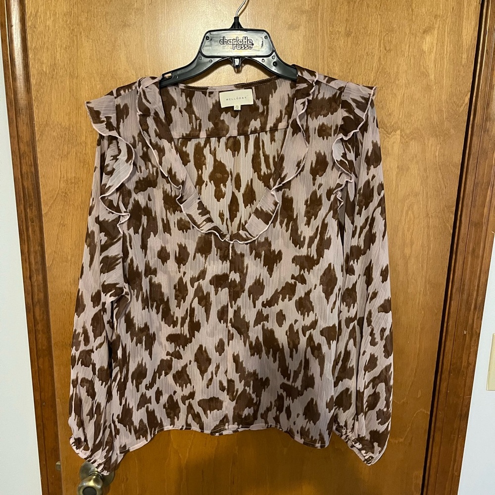 Sheer print blouse from Versona / Melloday brand.  Never worn.